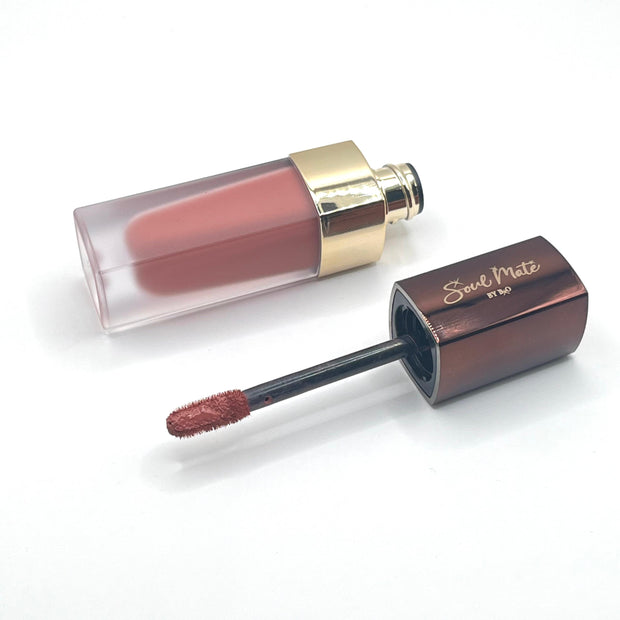 GLOSS A LEVRE  Rose poudré romantique | #7e6163
